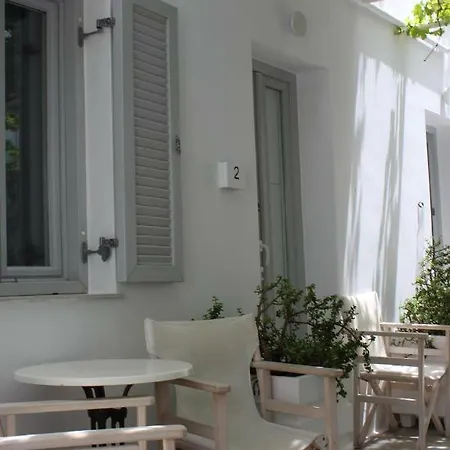 Christina Πανσιόν Mykonos Town