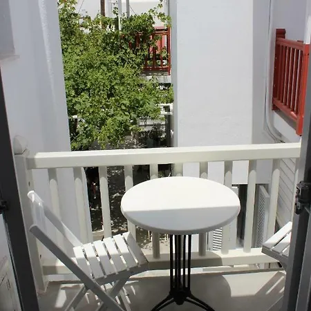 Christina Guest house *